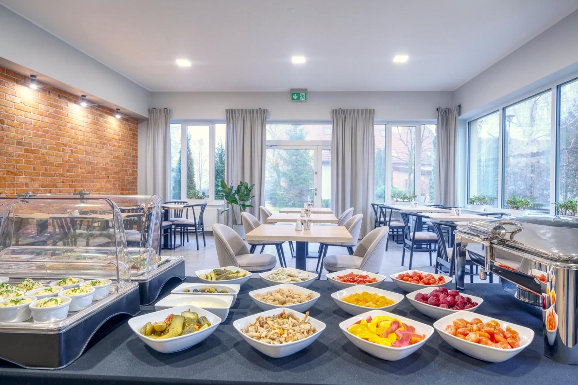 Lawendowy Dwor Bed & Breakfast Pszczolki Exterior photo